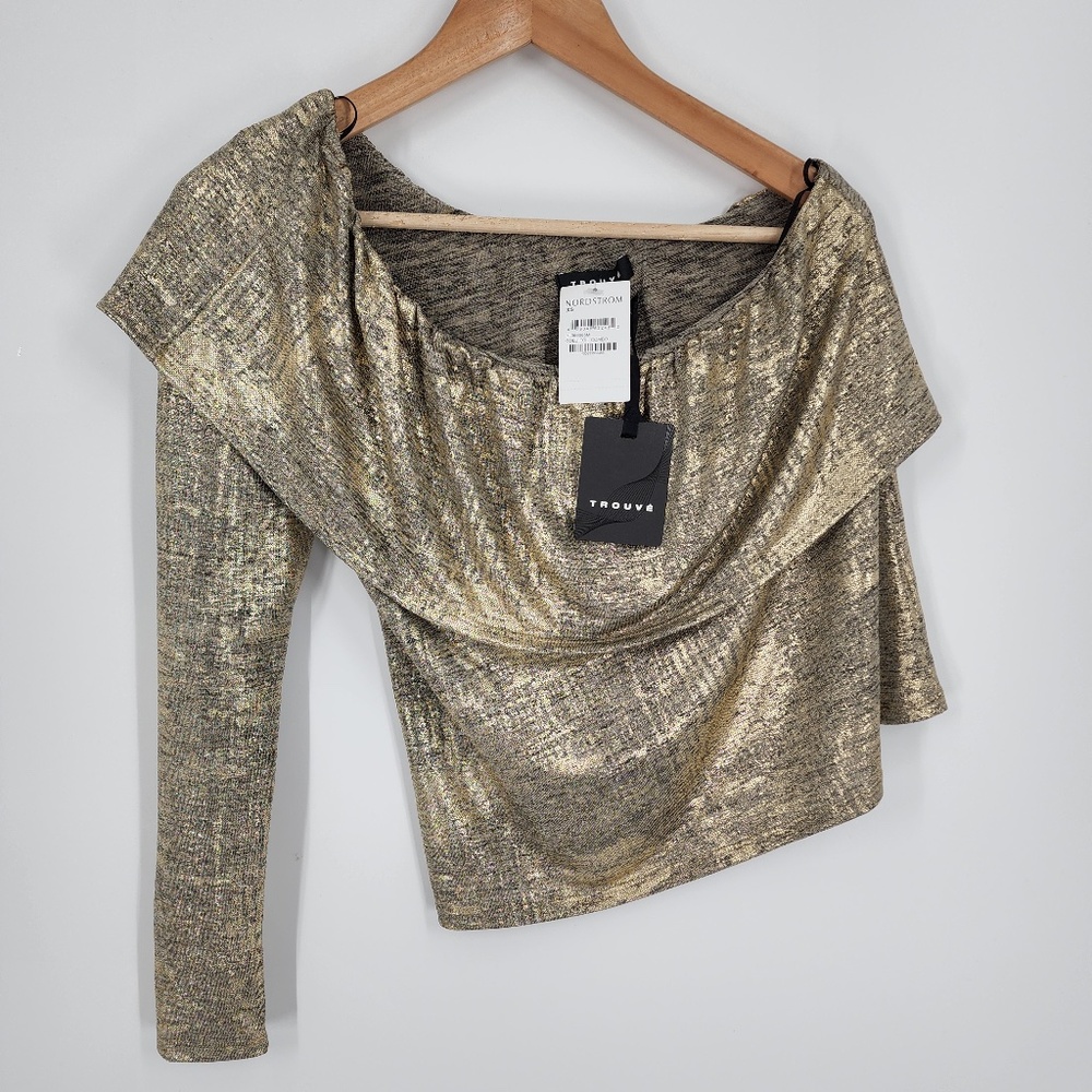 NWT Trouve One Shoulder Gold Foil Ruffle Blouse Top